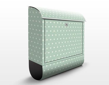 Letterbox - Surface Design with Circles
