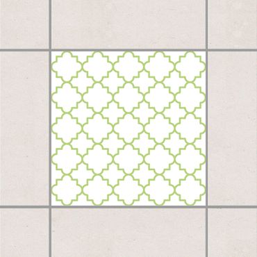 Tile sticker - Traditional Quatrefoil White Spring Green