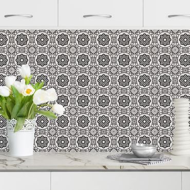 Kitchen wall cladding - Floral Tiles Black And White