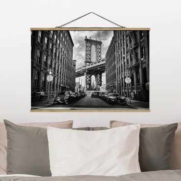 Fabric print with poster hangers - Manhattan Bridge In America