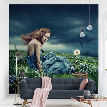Wallpaper - Woman In Storm