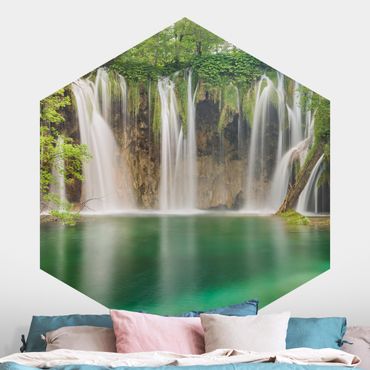 Self-adhesive hexagonal pattern wallpaper - Waterfall Plitvice Lakes