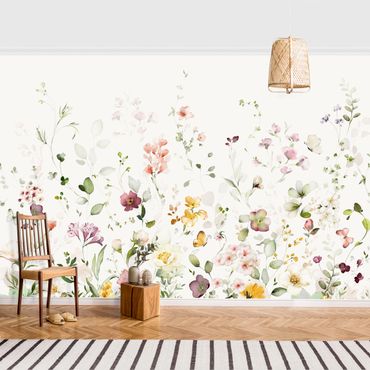 Wallpaper - Delicate Flower Arrangement