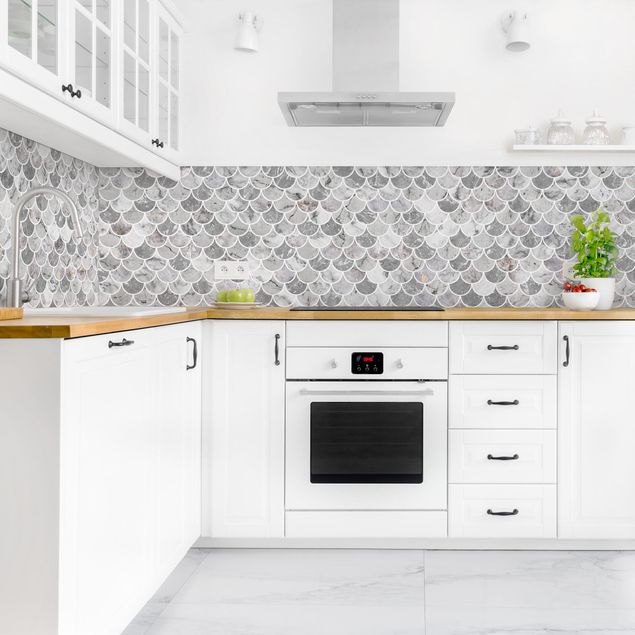 Kitchen splashback abstract Fish Scake Tiles Marble - Grey