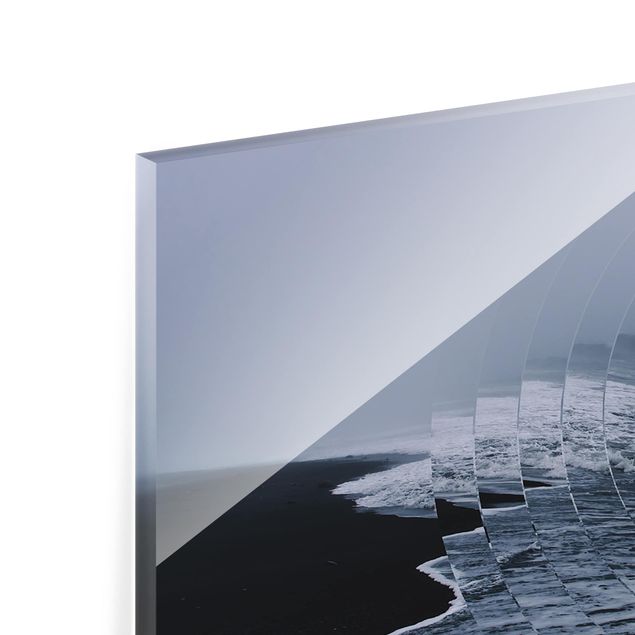 Glass splashback Geometry Meets Wave
