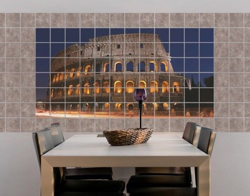 Kitchen Colosseum in Rome at night