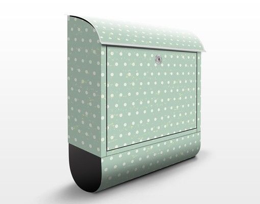 Mailbox Surface Design with Circles