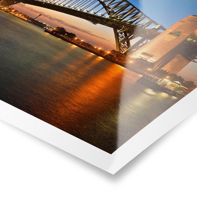 Prints Harbor Bridge In Sydney