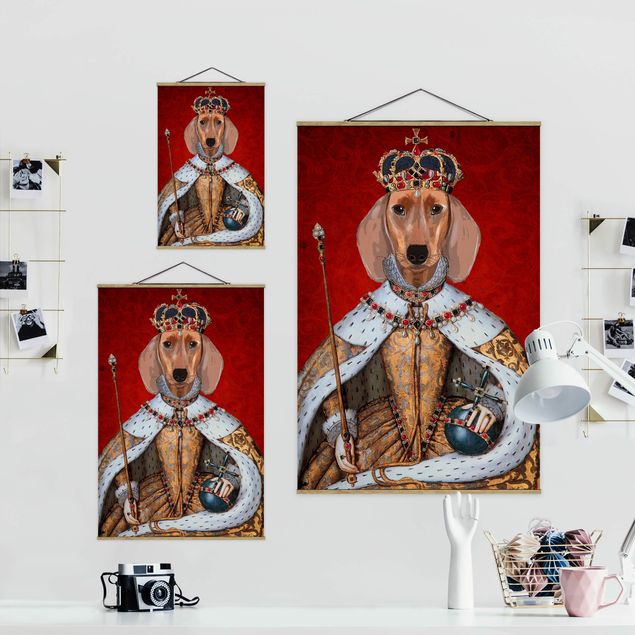 Red canvas wall art Animal Portrait - Dachshund Queen