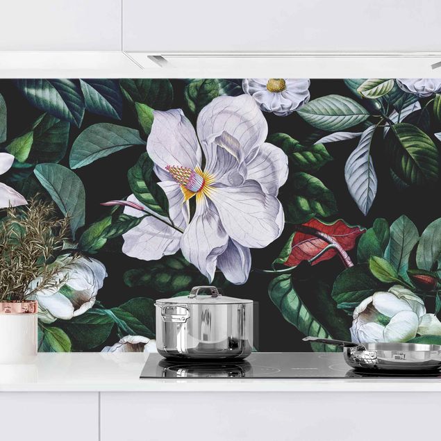 Kitchen Tropical Night With White Flowers