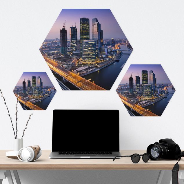 Forex hexagon - Sunset Over Moscow