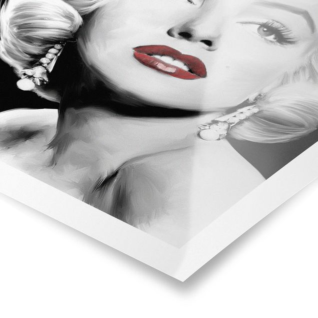 Prints Marilyn With Earrings