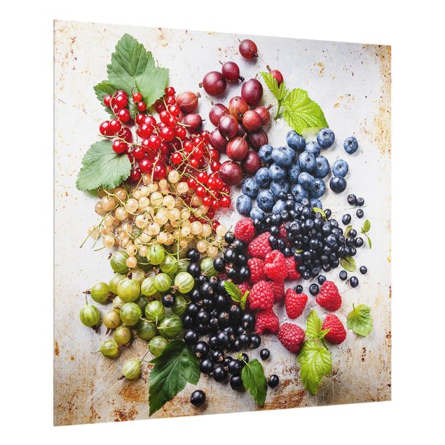 Glass splashback kitchen Mixture Of Berries On Metal