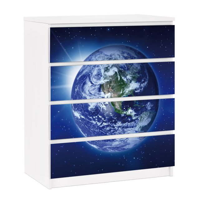Adhesive films star Mother Earth