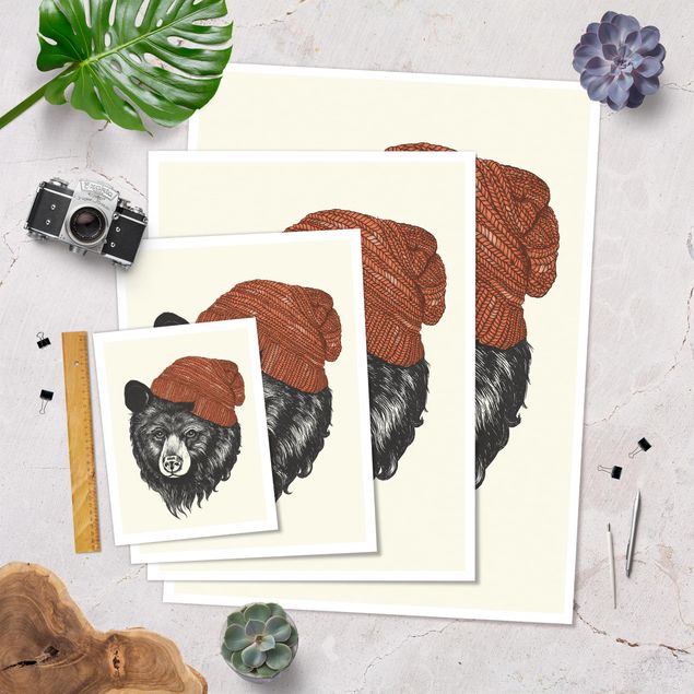 Prints Illustration Bear With Red Cap Drawing