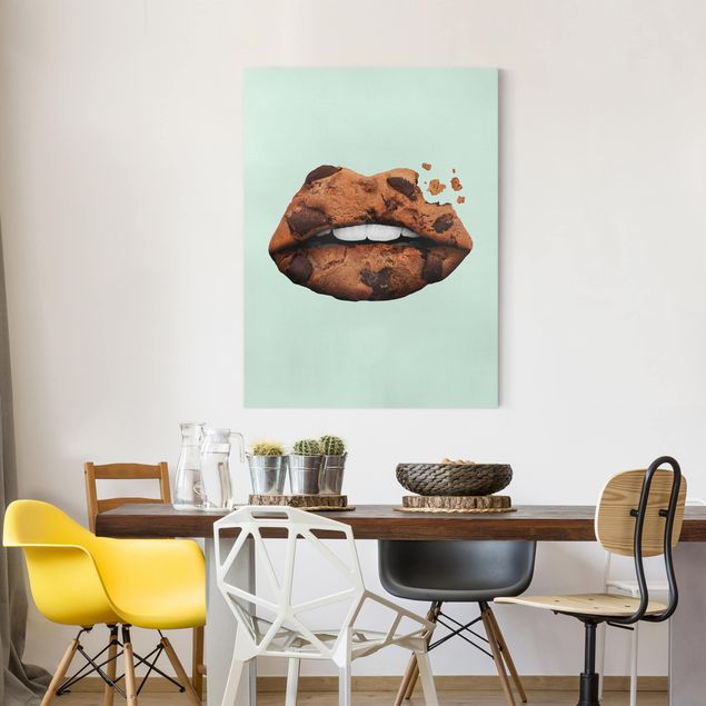 Canvas art prints Lips With Biscuit