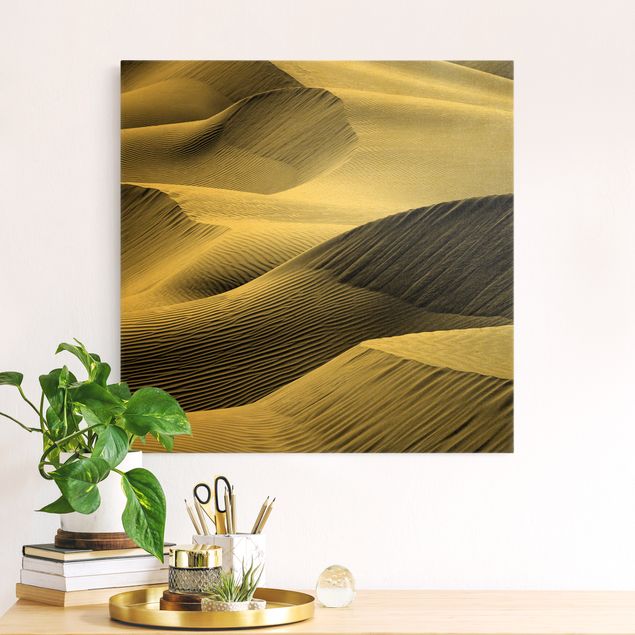 Kitchen Wave Pattern In Desert Sand
