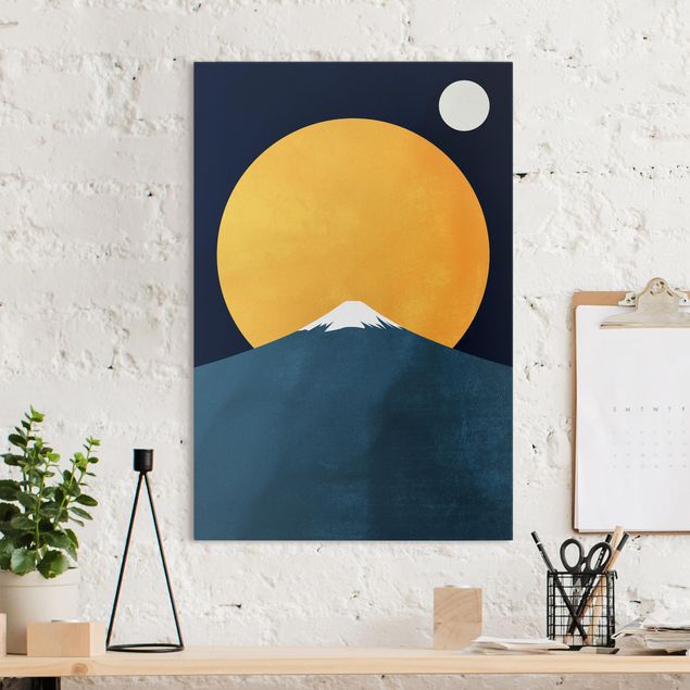 Kitchen Sun, Moon And Mountain