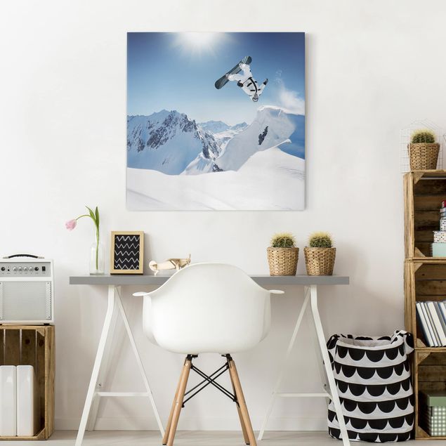 Canvas mountain Flying Snowboarder