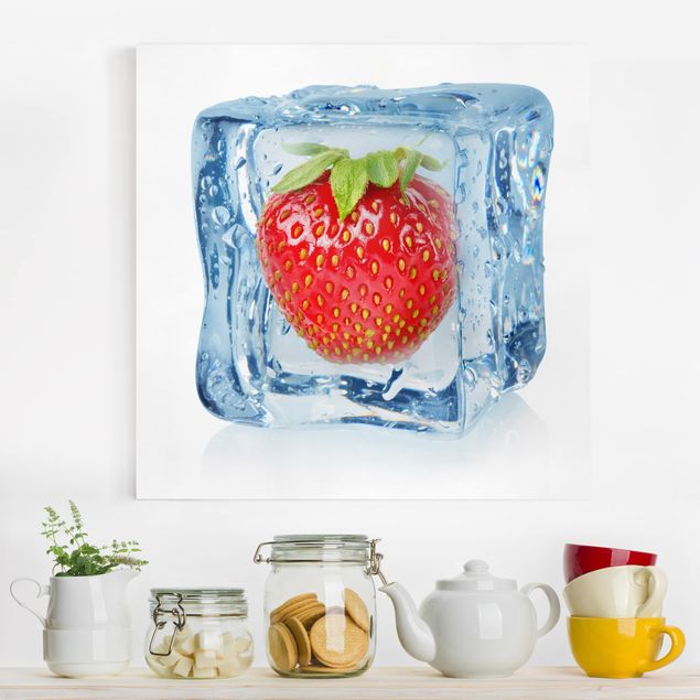 Kitchen Strawberry In Ice Cube