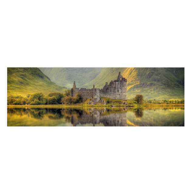 Nature art prints Kilchurn Castle in Scotland