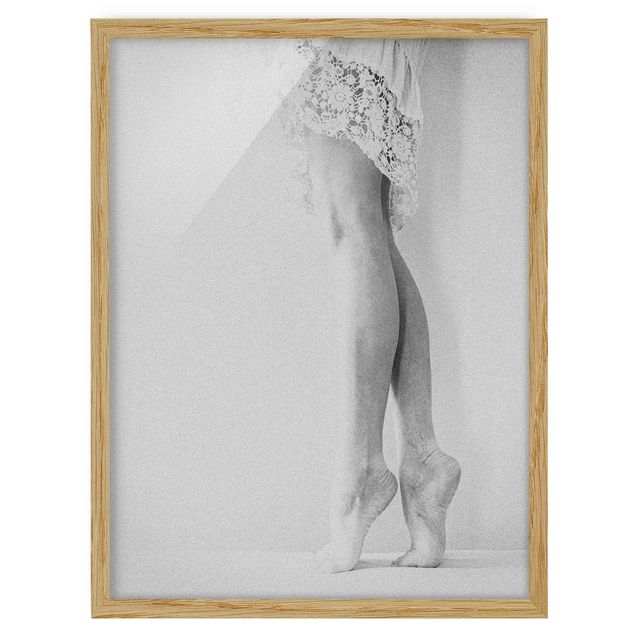 Nude art prints On Tiptoes