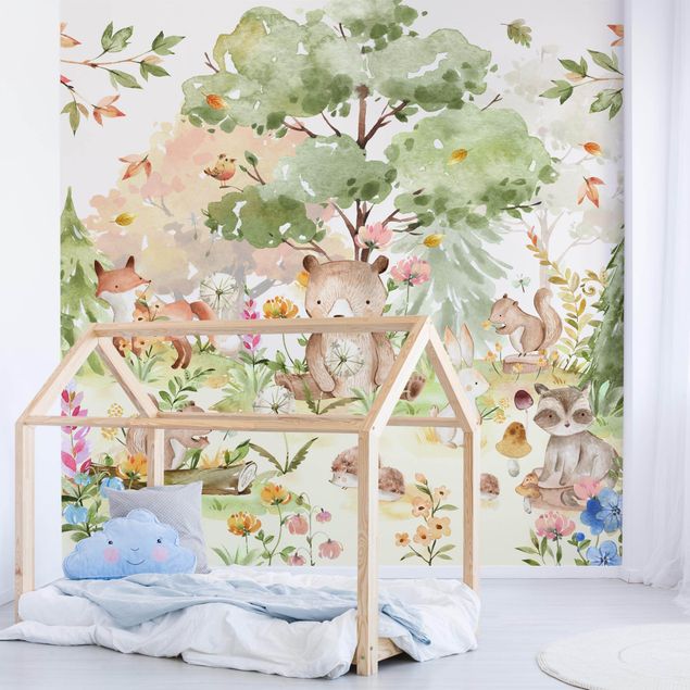 Contemporary wallpaper Watercolour Forest Animals