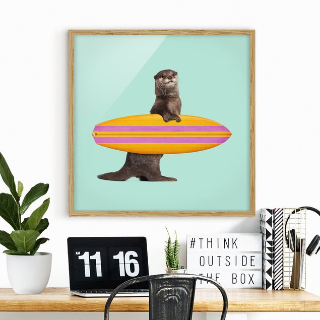 Kitchen Otter With Surfboard