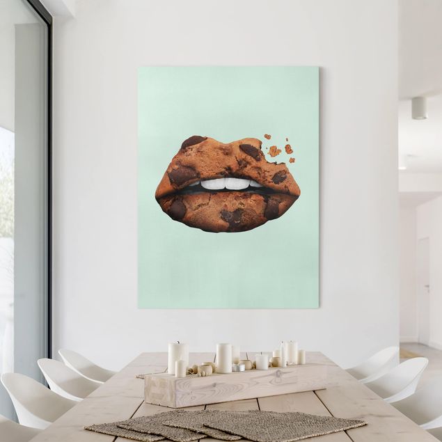 Canvas art Lips With Biscuit