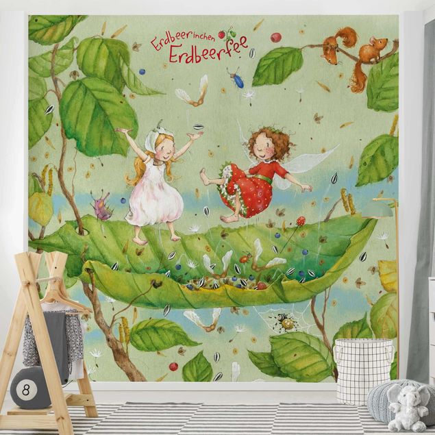 Contemporary wallpaper Little Strawberry Strawberry Fairy - Trampoline