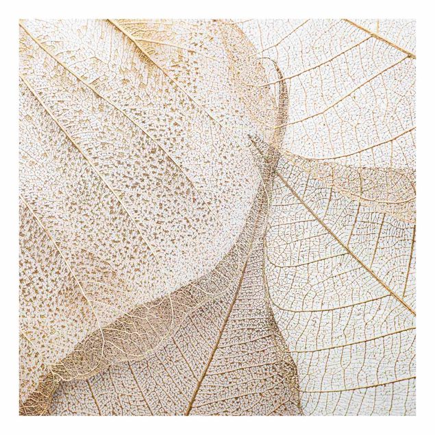 Prints Delicate Leaf Structure In Gold