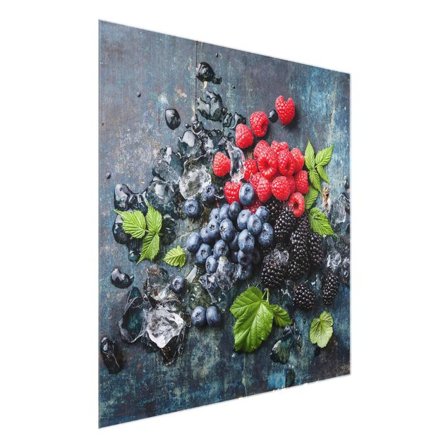 Flower print Berry Mix With Ice Cubes Wood
