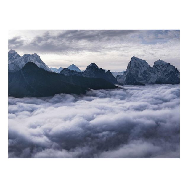 Glass prints black and white Sea Of ​​Clouds In The Himalayas