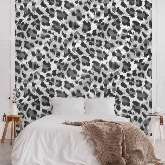 Contemporary wallpaper Leopard Print With Watercolour Pattern In Grey