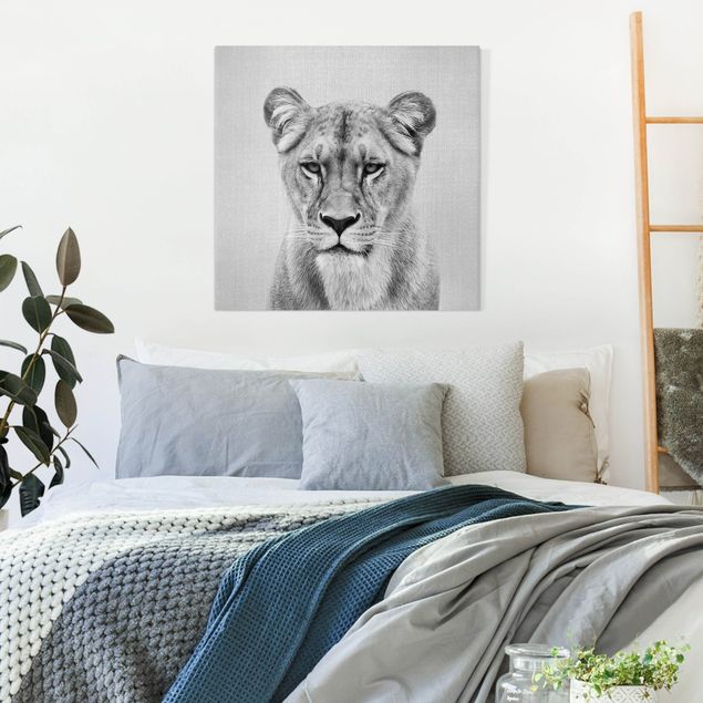 Lion canvas Lioness Lisa Black And White