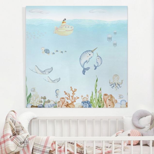 Nursery decoration Narwhal family with friends