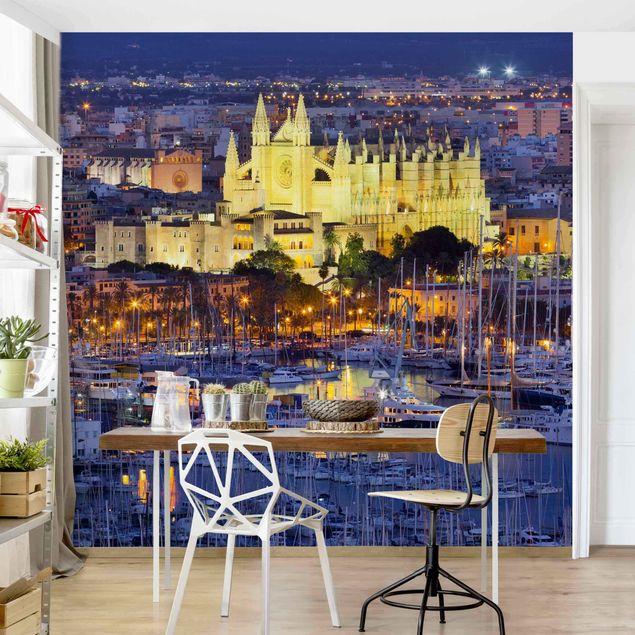 Contemporary wallpaper Palma De Mallorca City Skyline And Harbor