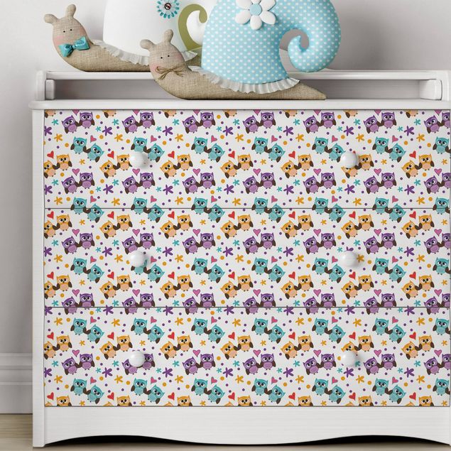 Nursery decoration Sweet Child Pattern With Owls In Love