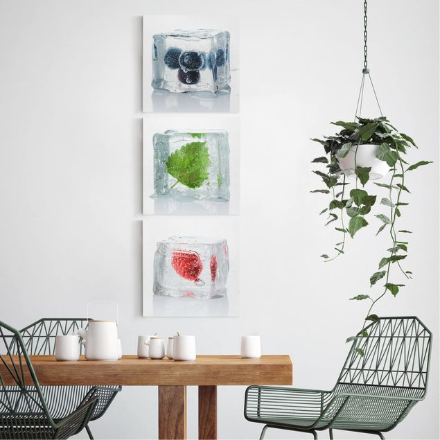Floral canvas Fruits And Lemon Balm In Ice Cube