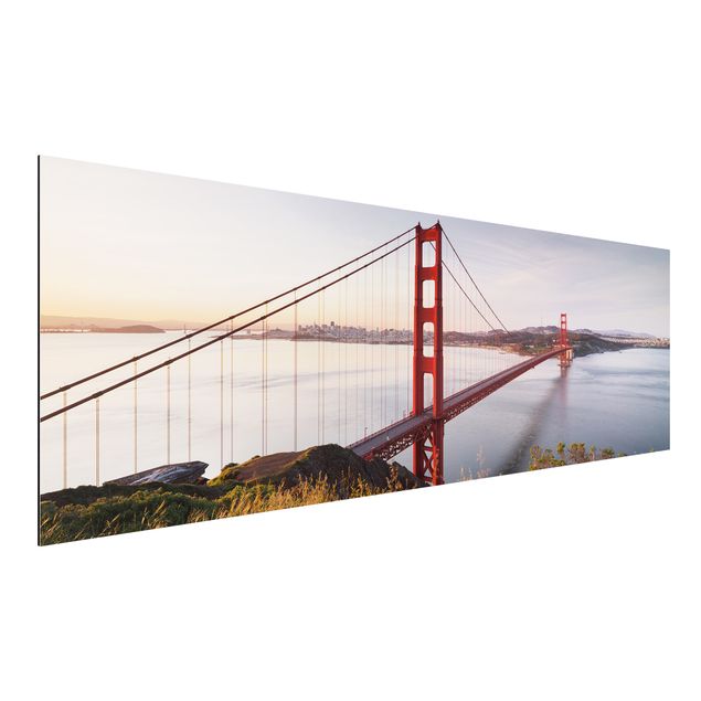 Prints modern Golden Gate Bridge In San Francisco