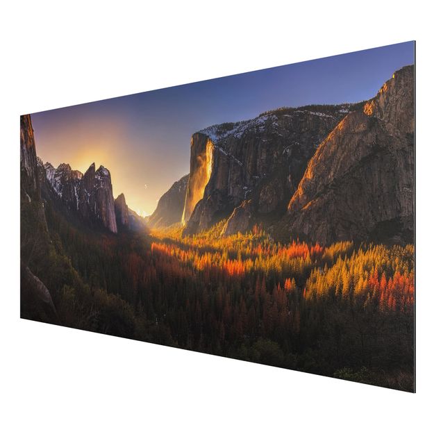 Mountain wall art Sunset in Yosemite