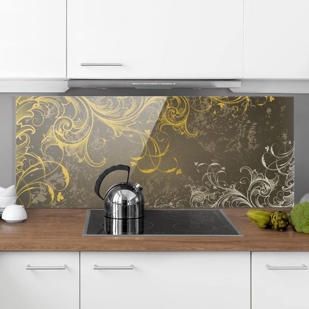 Kitchen Flourishes In Gold And Silver