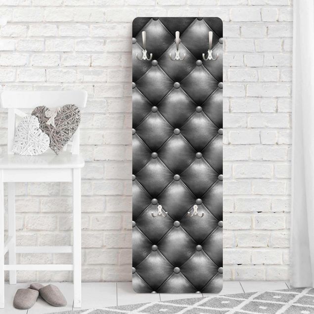Wall mounted coat rack black and white Chesterfield Black