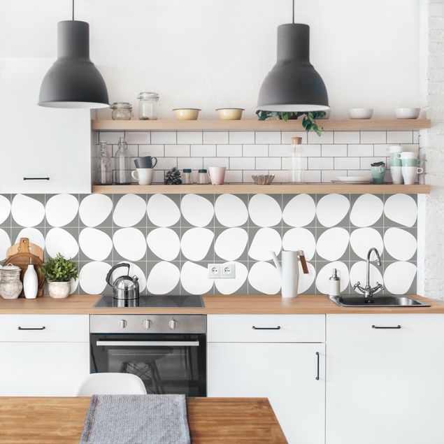 Kitchen splashback patterns Oval Tiles - Dark Grey