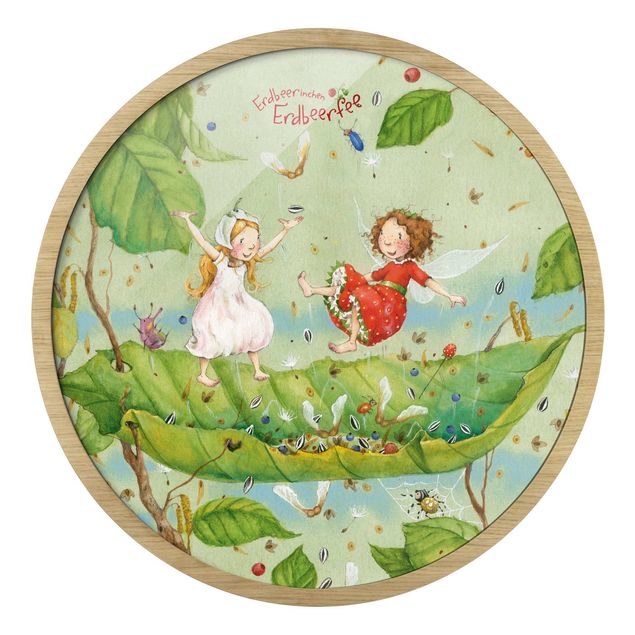 Framed prints round Little Strawberry Strawberry Fairy - Trampoline