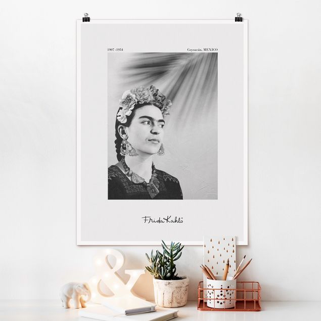 Art prints Frida Kahlo Portrait With Jewellery