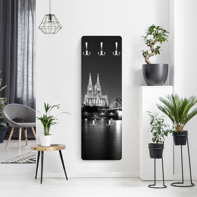 Wall mounted coat rack black and white Cologne At Night II