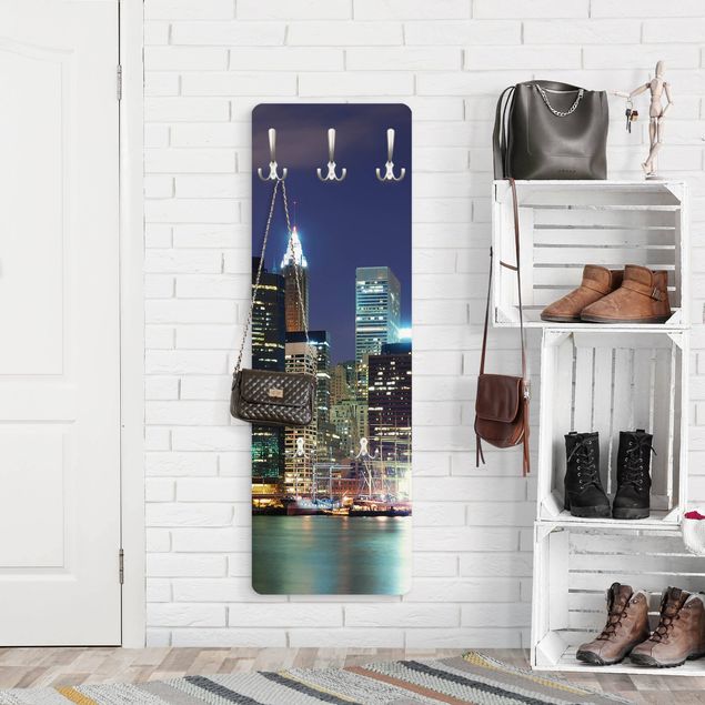 Wall coat rack Manhattan In New York City
