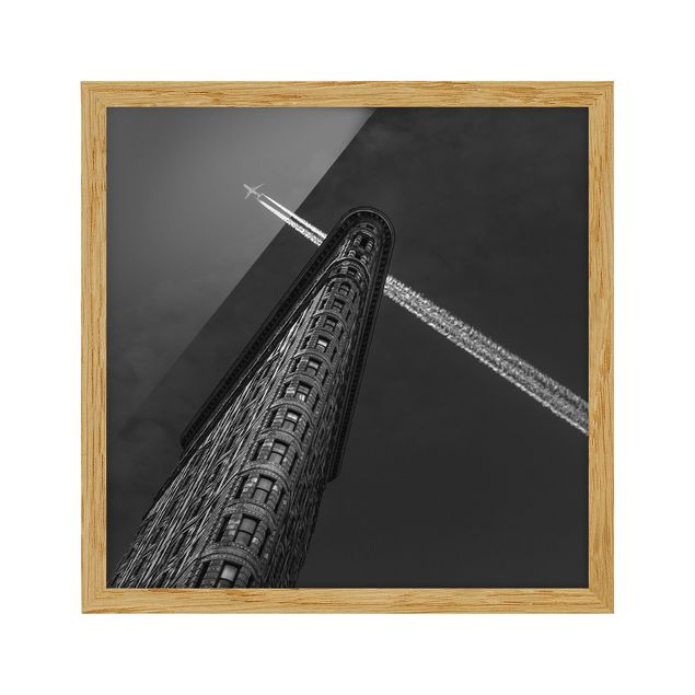 Black and white framed pictures New York Flat Iron With Airplane