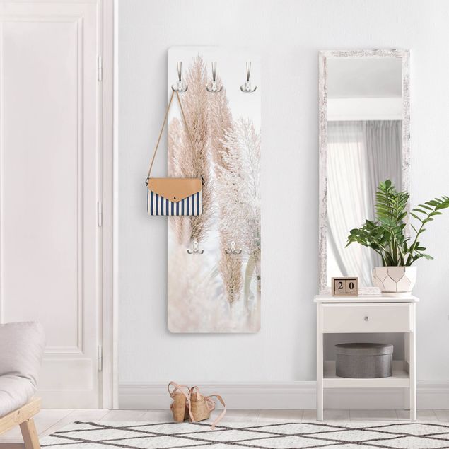 Country coat rack Pampas Grass In White Light